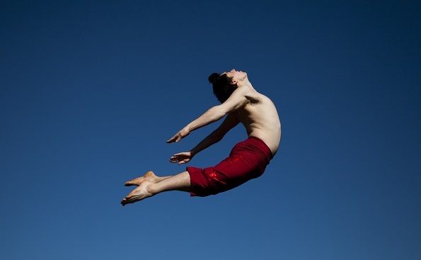 Dancer Jamie Winbank. Photo by Lorna Sim