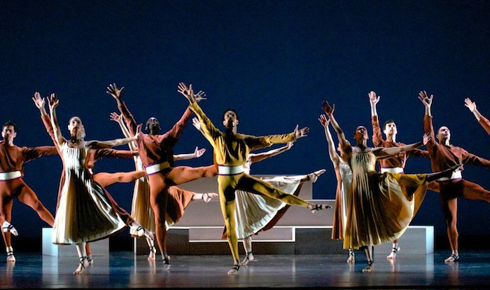 Limón Dance Company in Passacaglia and Fugue in C Minor by Doris Humphrey