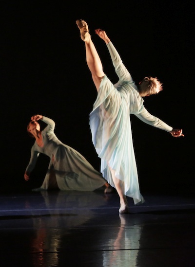 Thodos Dance Chicago's New Dances performance series