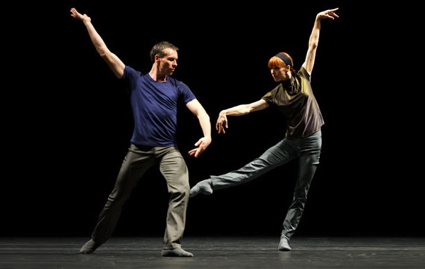 Sylvie Guillem and Nicolas Leriche in 6000 Miles Away