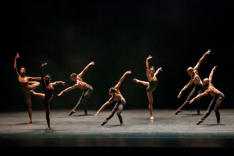 Complexions Contemporary Ballet performing Artistic Director Dwight Rhoden’s The Curve. Photo by Sharen Bradford.