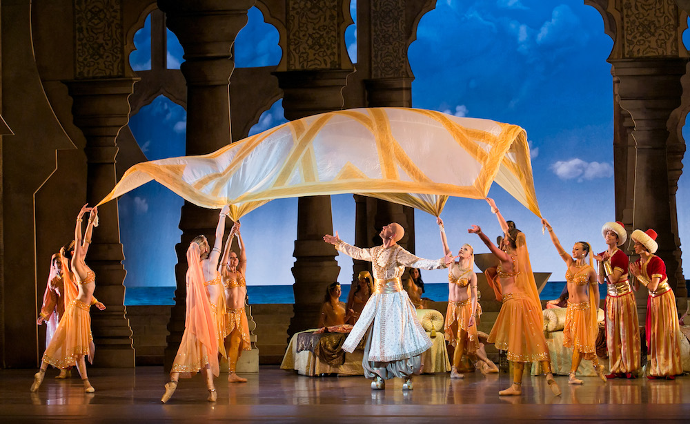 Ivan Liška/Marius Petipa's Le Corsaire being performed by The Finnish National Ballet