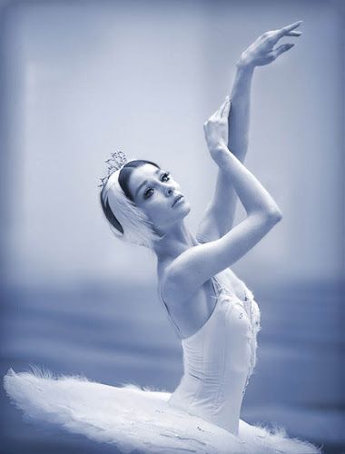 Queensland Ballet welcomes Evgenia Obraztsova as guest artist for Swan Lake