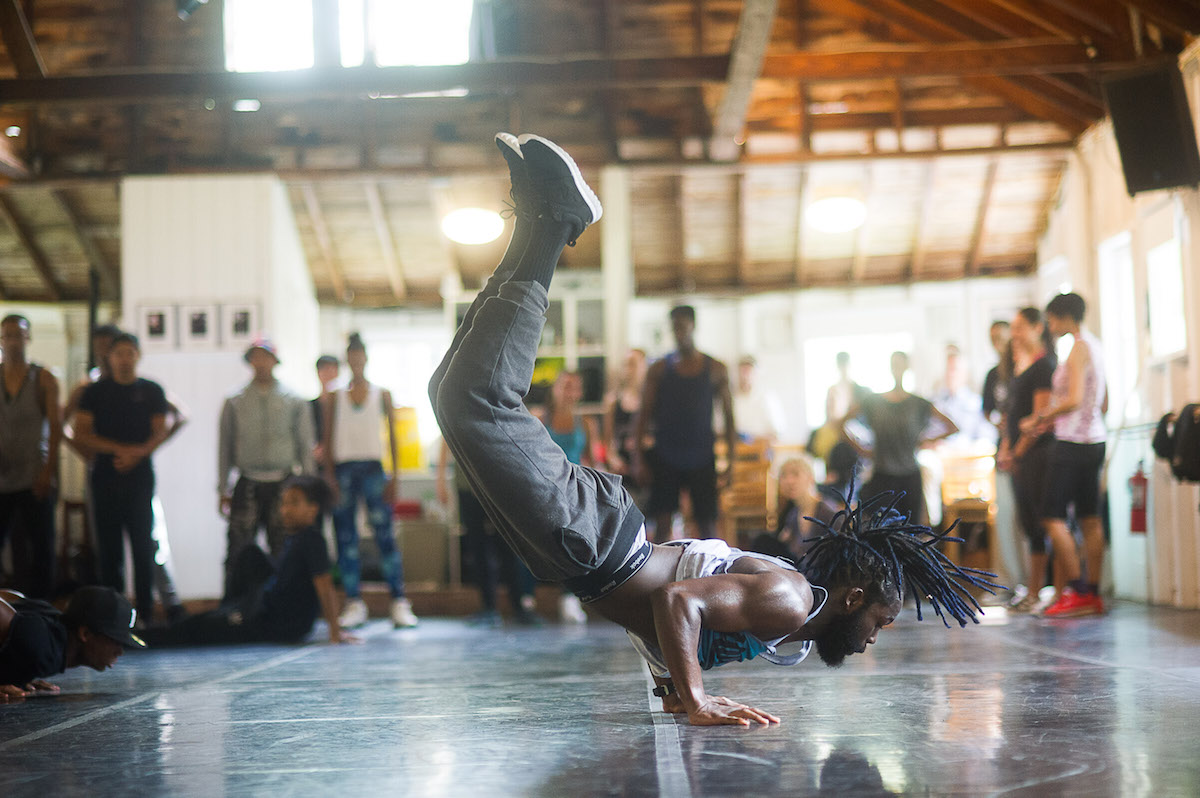 Social Dance/From Jazz to Hip-Hop Program
