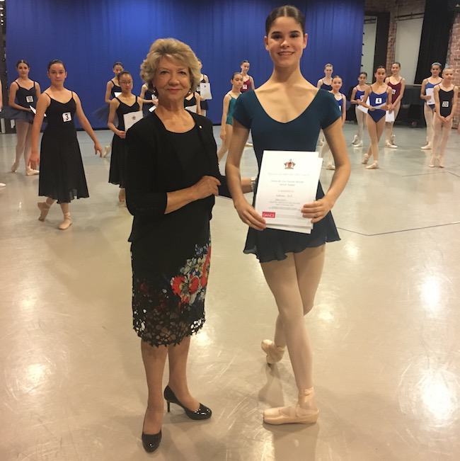 Diana de Vos-Beck with Overall Senior Winner